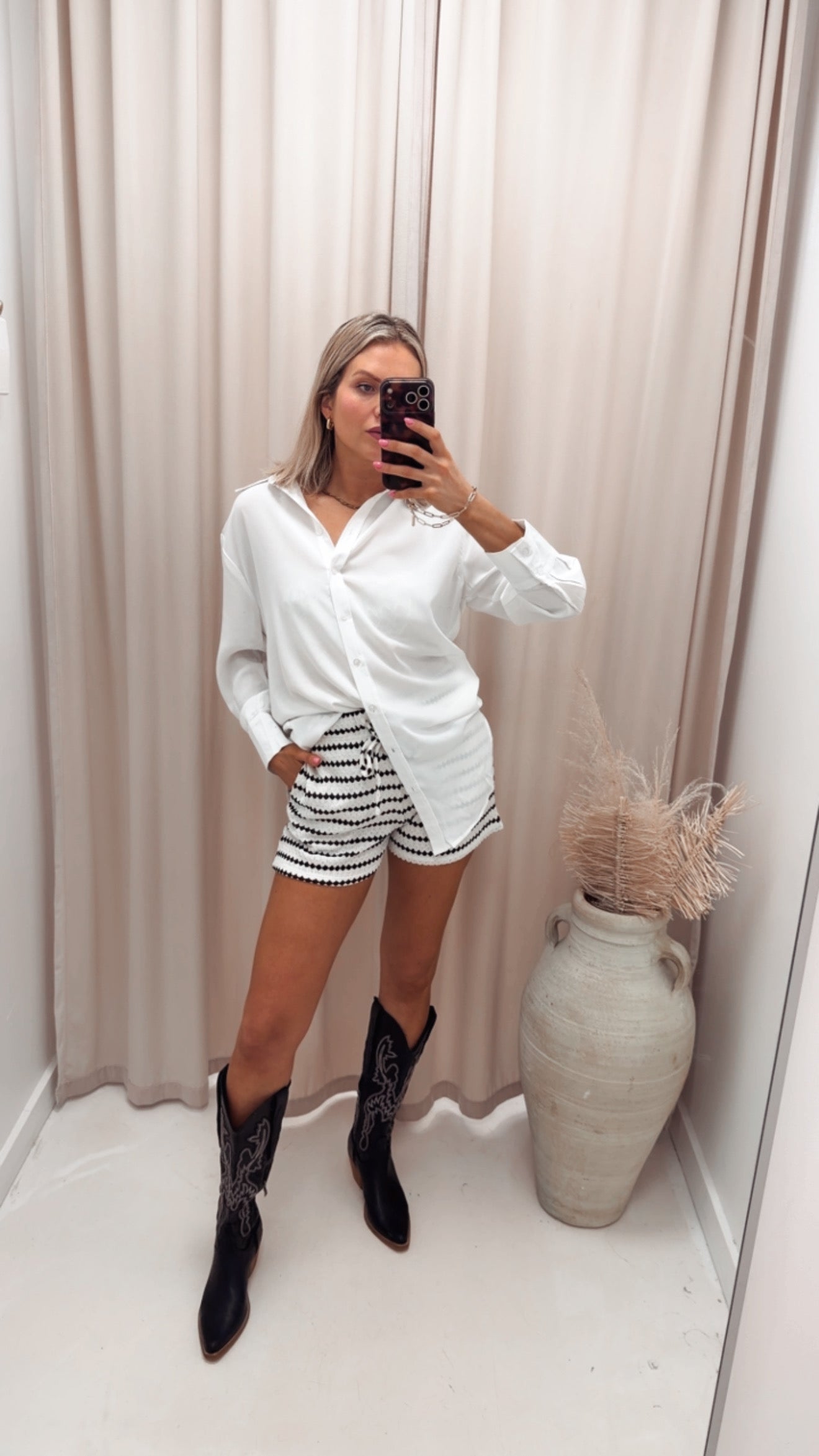 EVA CROCHET STRIPED SHORT | ONLY (WHITE)