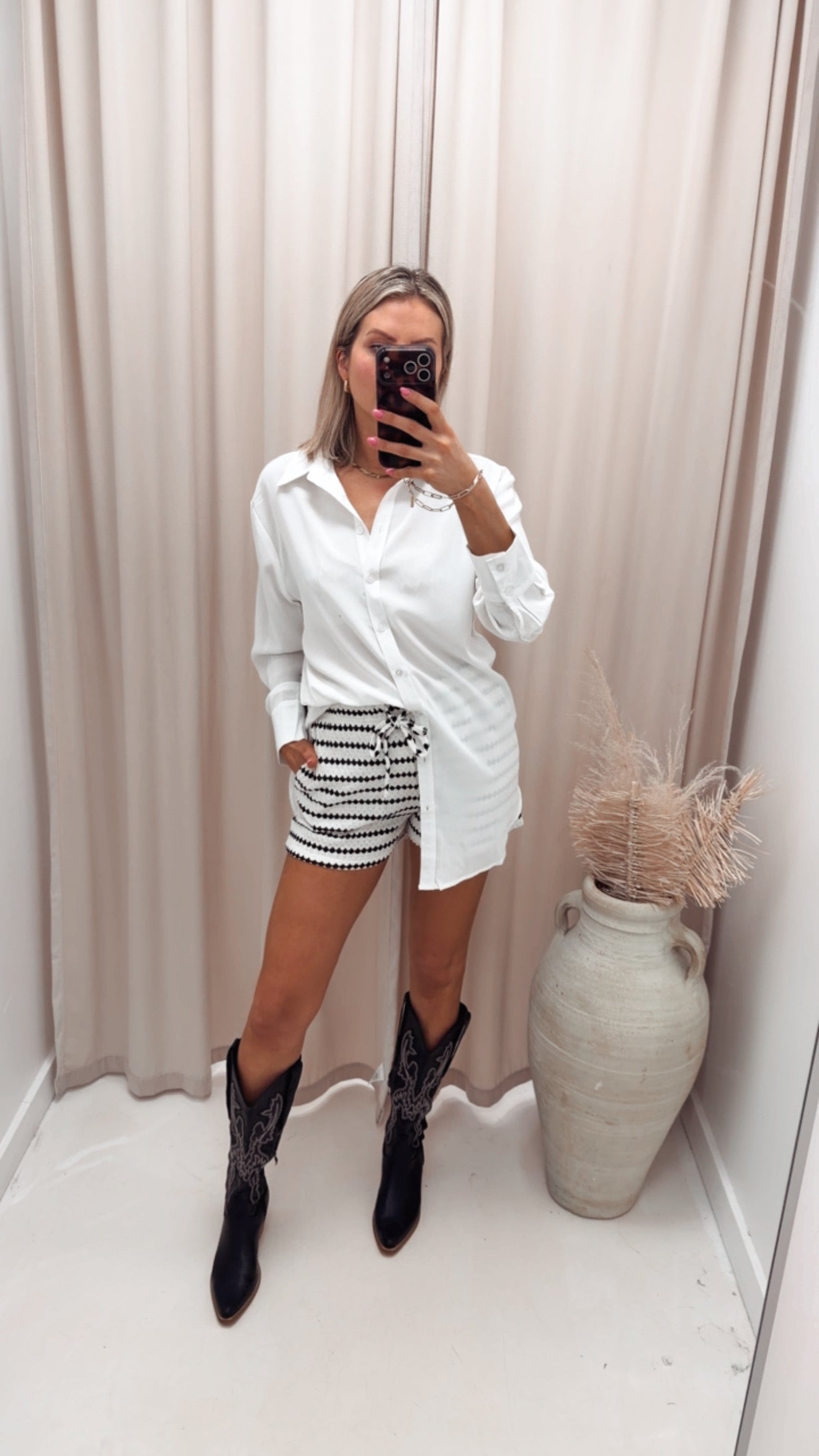 EVA CROCHET STRIPED SHORT | ONLY (WHITE)