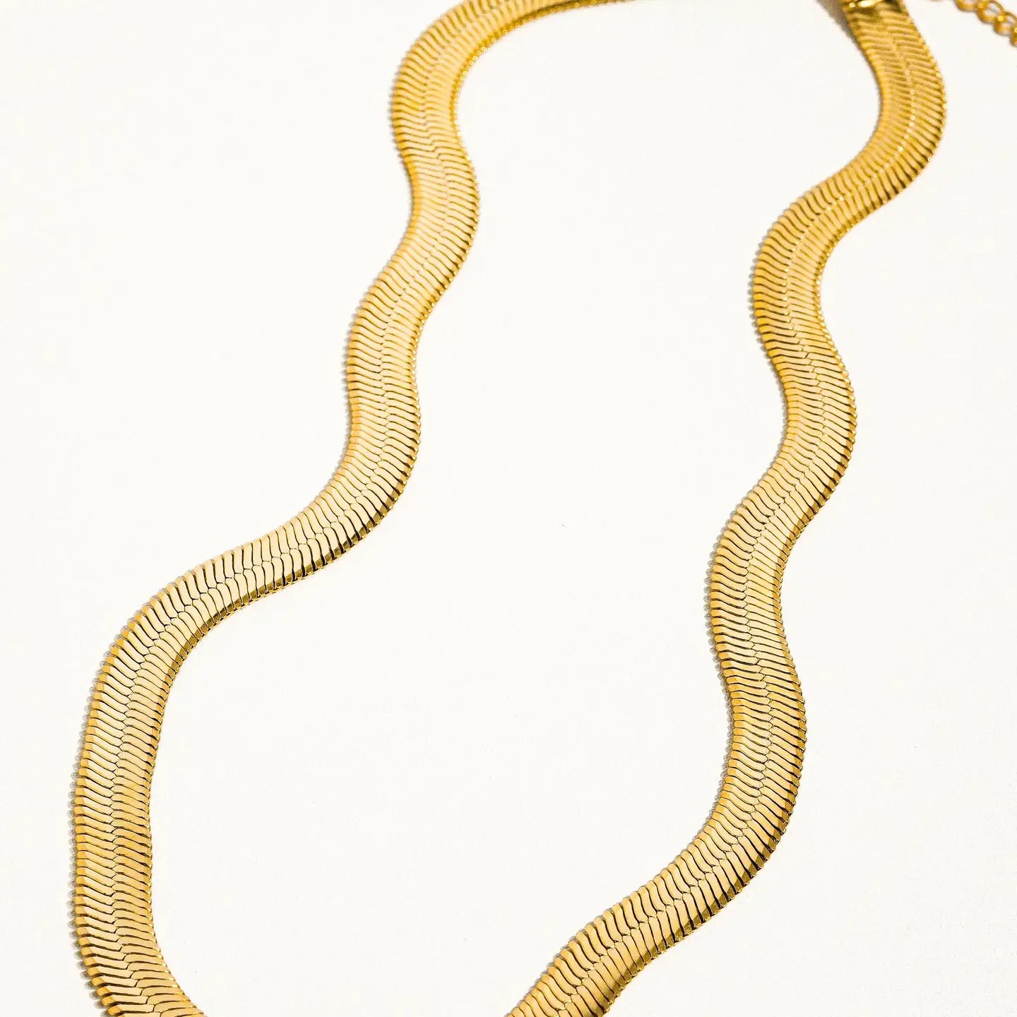 NEW JULIANA 18K GOLD NON-TARNISH FLAT BOLD SNAKE CHAIN NECKLACE