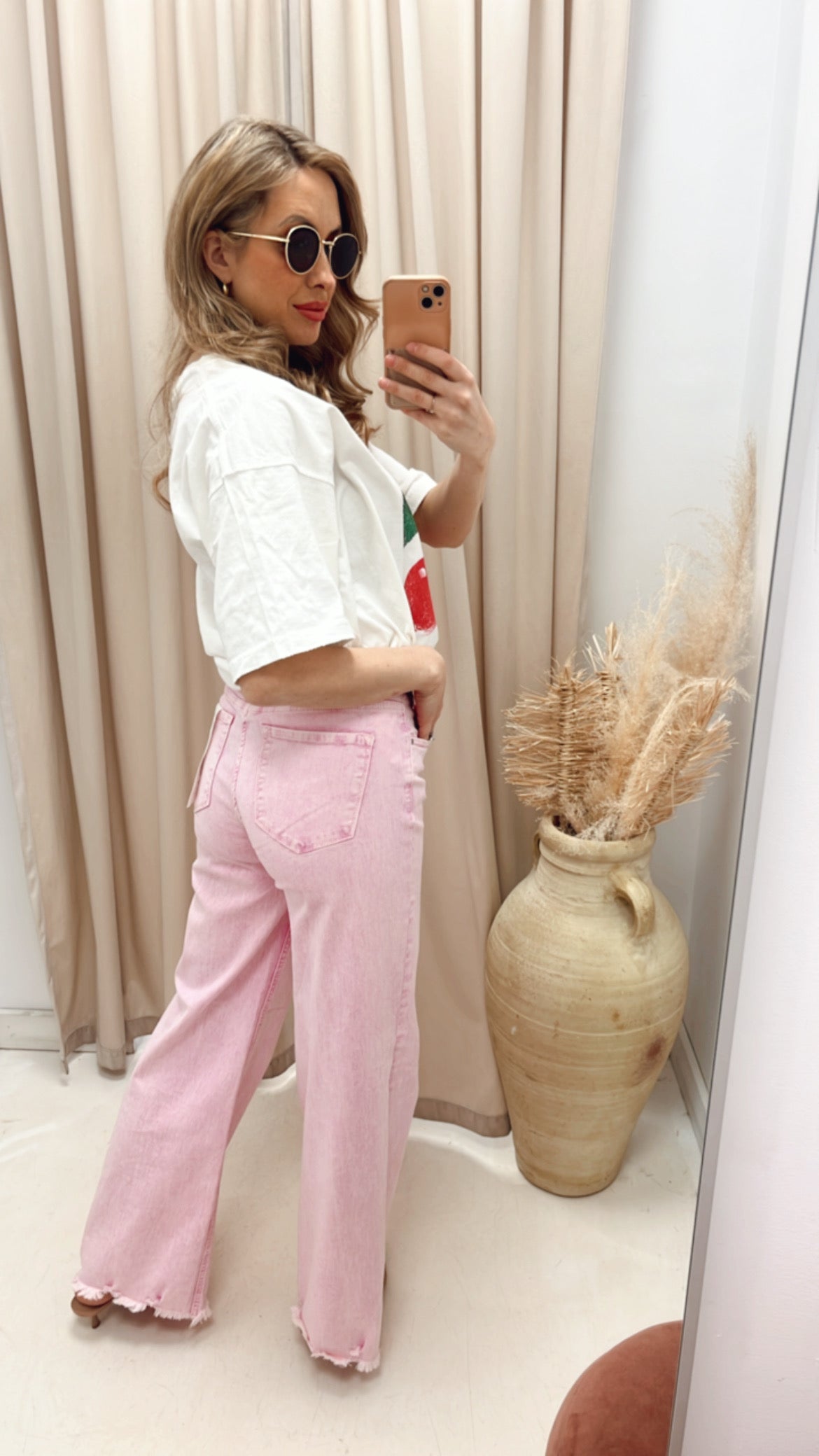 NEW CHERRY GRAPHIC T-SHIRT (WHITE/RED)