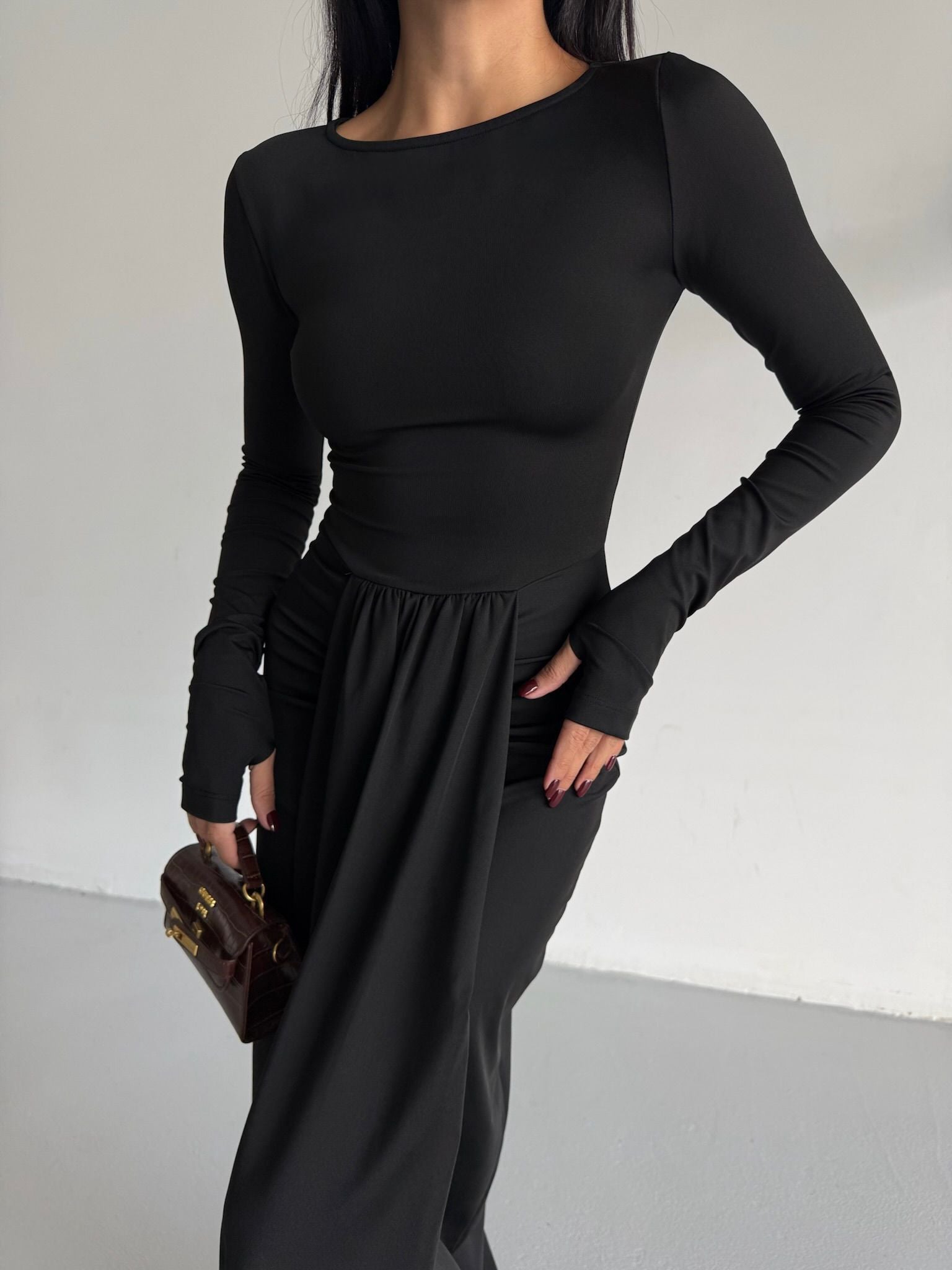 MILANIA GOWN DRESS (BLACK)