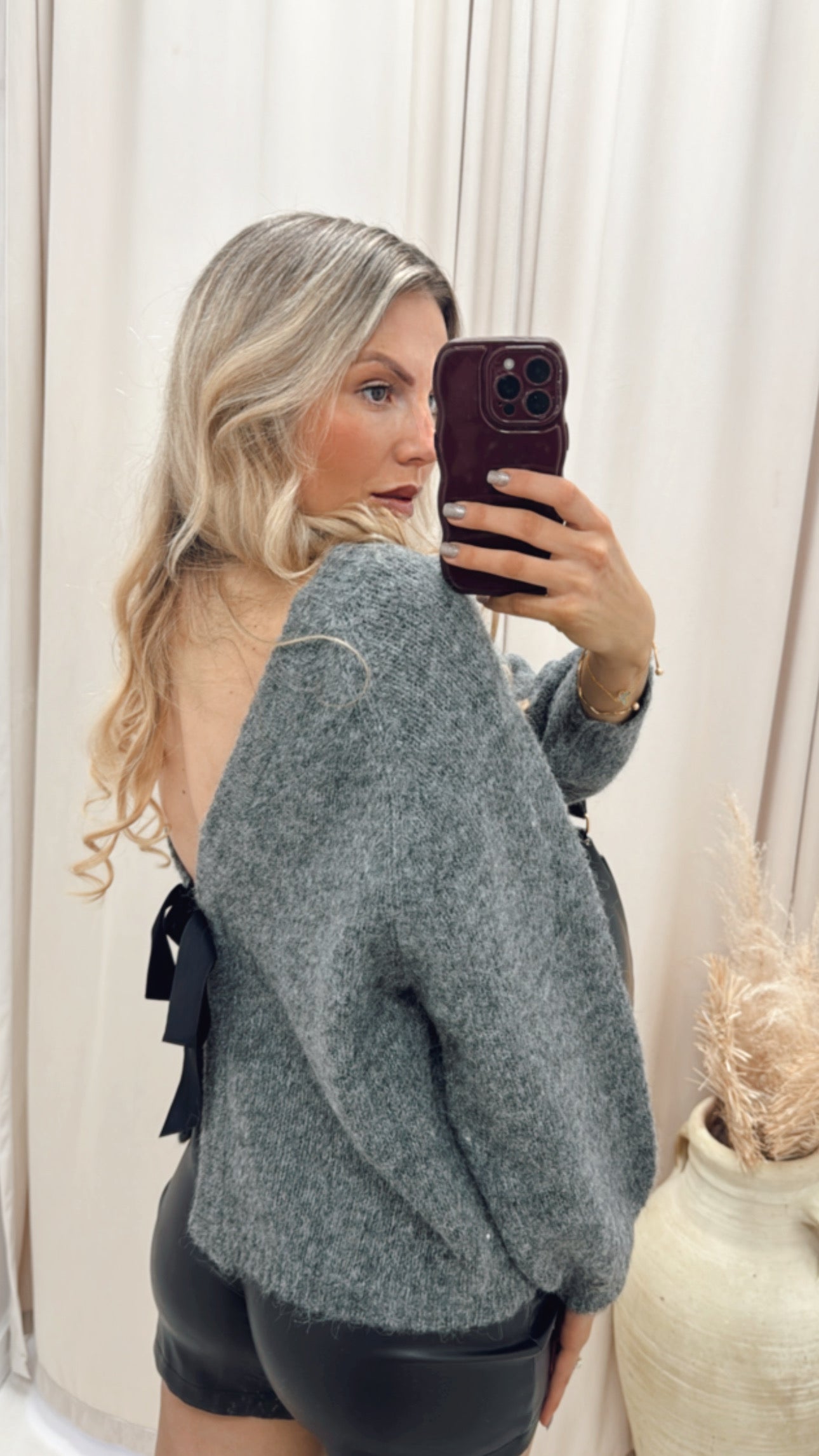 SUTTON L/S OPEN BACK TIE KNIT SWEATER | NOISY MAY