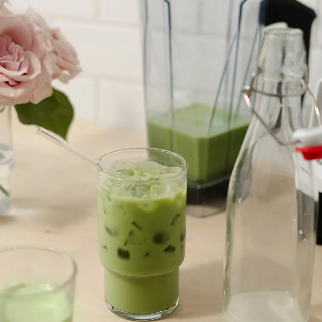 NEW Super Tonics Cookbook (Smoothies, tonics, teas)