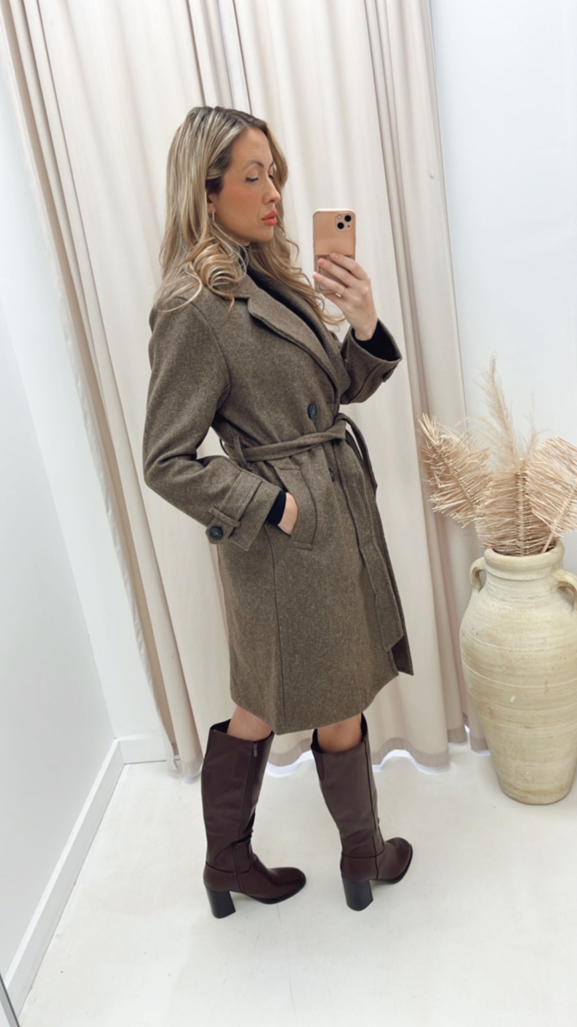 ANGELINA DOUBLE BREASTED TIE WRAP COAT (BROWN)