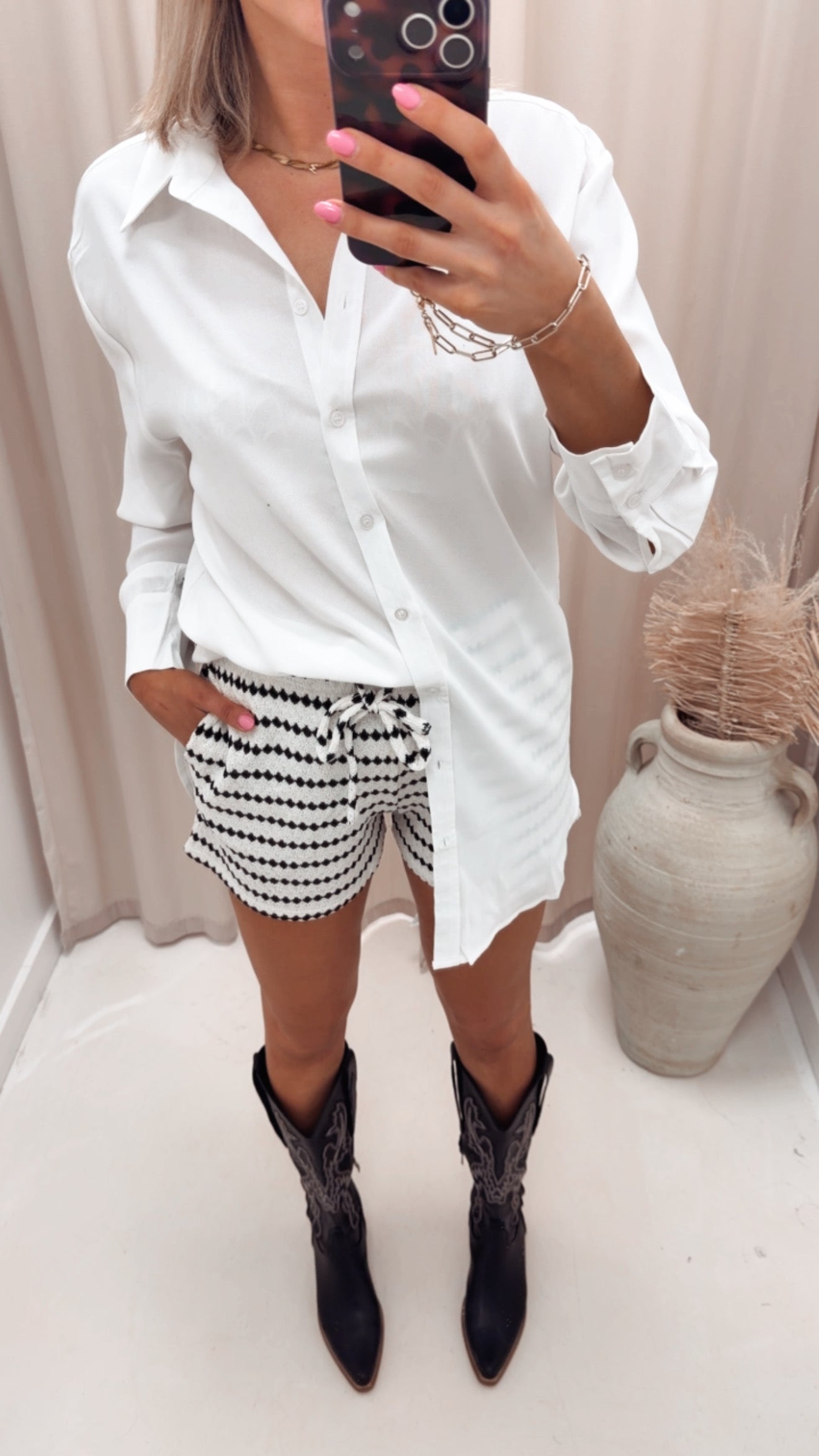 EVA CROCHET STRIPED SHORT | ONLY (WHITE)