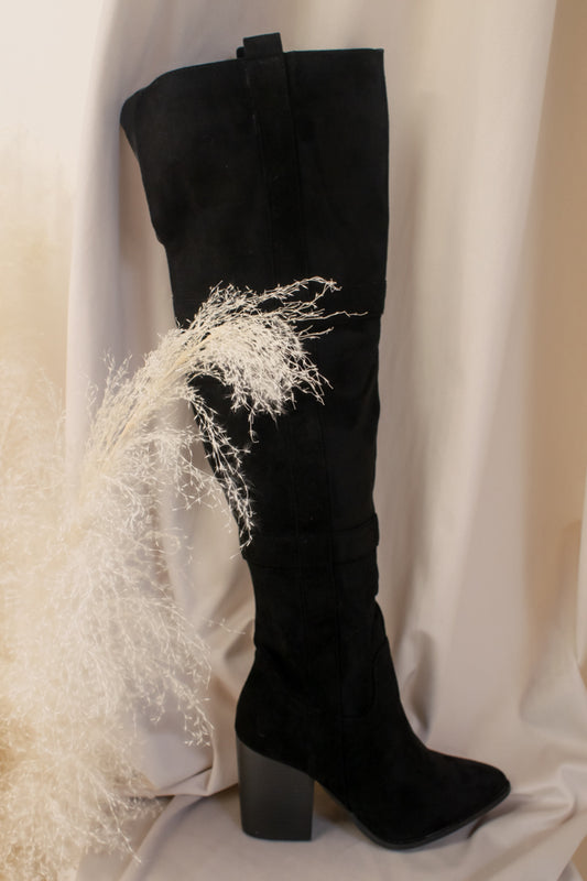 NEW RILEY SUEDE BLOCK HEEL BOOT ( BLACK)