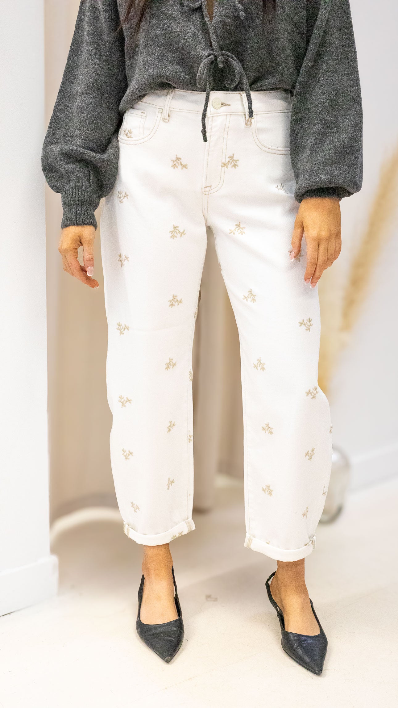 KLOE HIGH RISE LEAF EMBO DETAILED BARREL PANTS