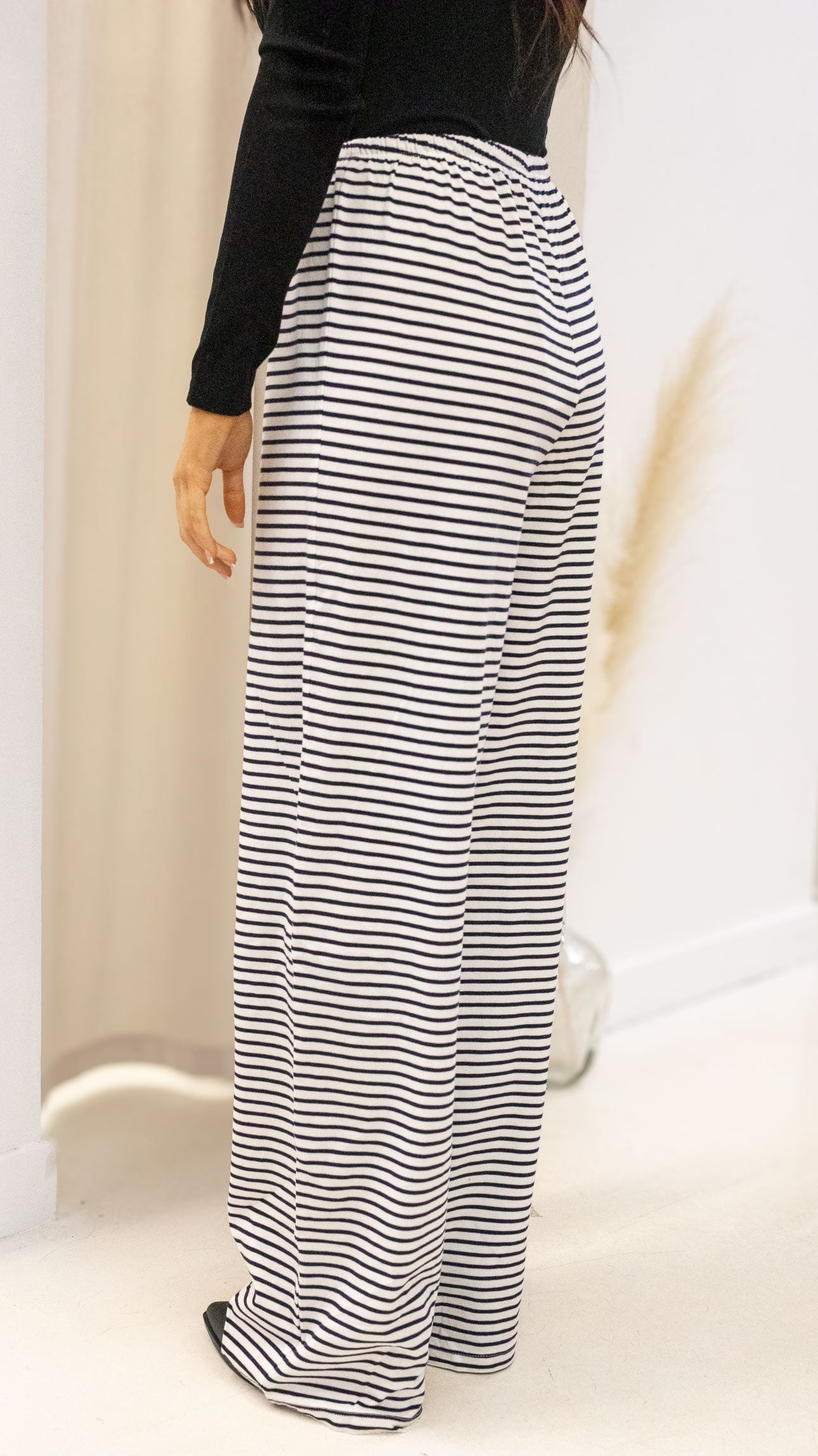 KISS LOOSE PANTS | ONLY