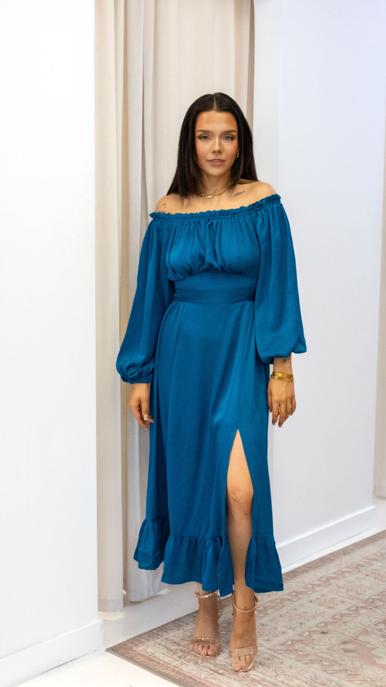 OFF SHOULDER SATIN LONG DRESS