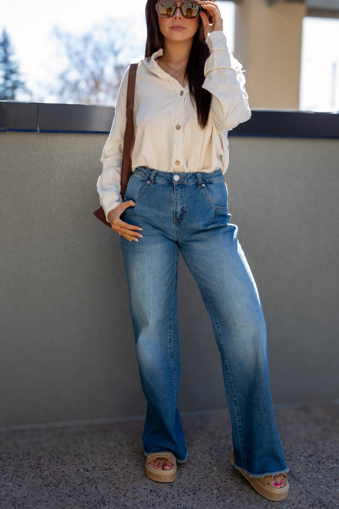 NEW SIERA 90's BAGGY JEANS (MEDIUM WASH)