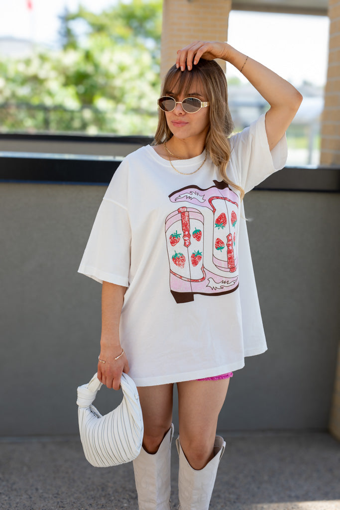 NEW COWBOY BOOT GRAPHIC T-SHIRT (WHITE)