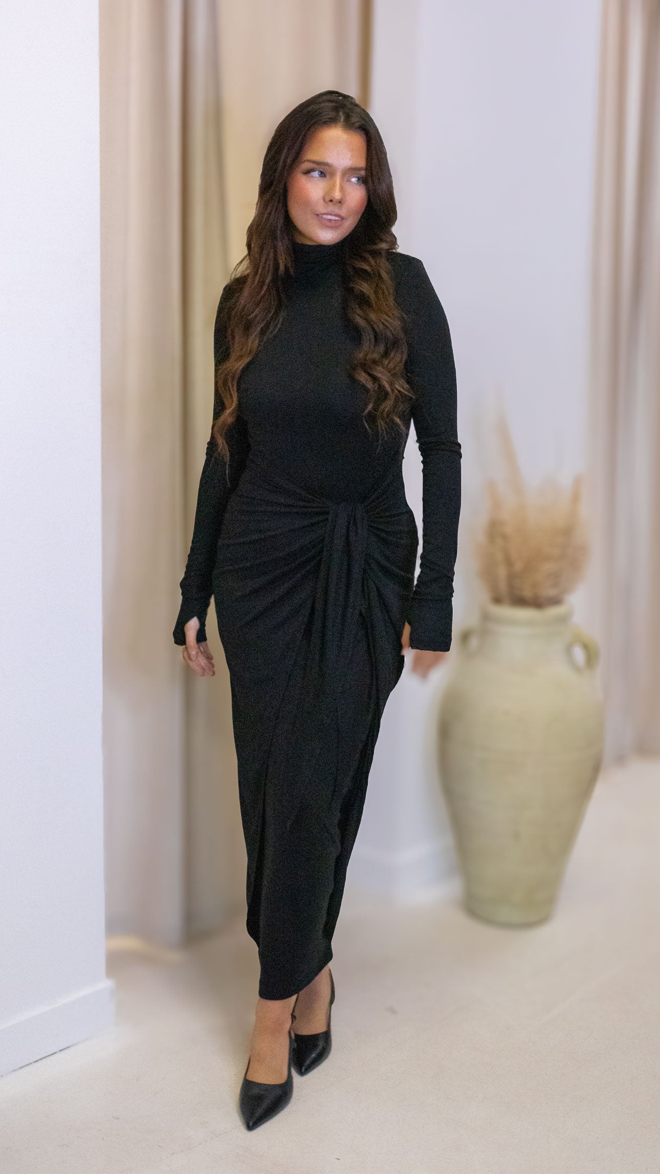 ASHLEY MAXI WRAP DRESS (BLACK)