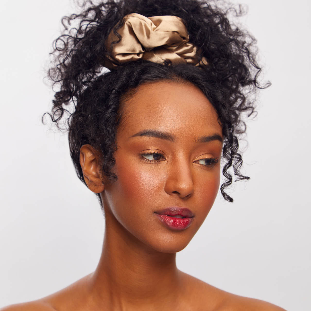 SATIN SLEEP PILLOW SCRUNCHIES | KITSCH