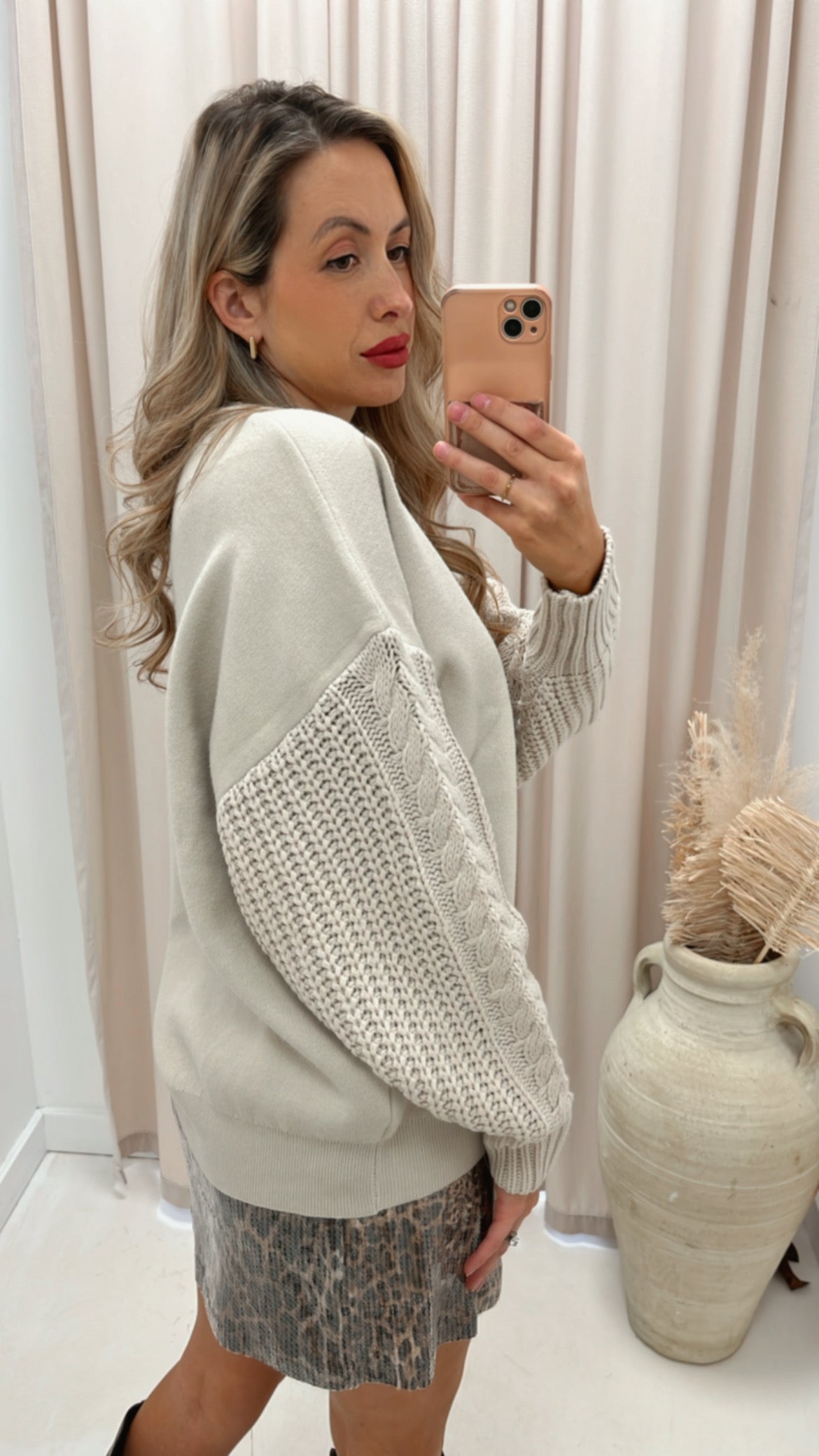 KNIT BOBBIE SWEATER (TAUPE)
