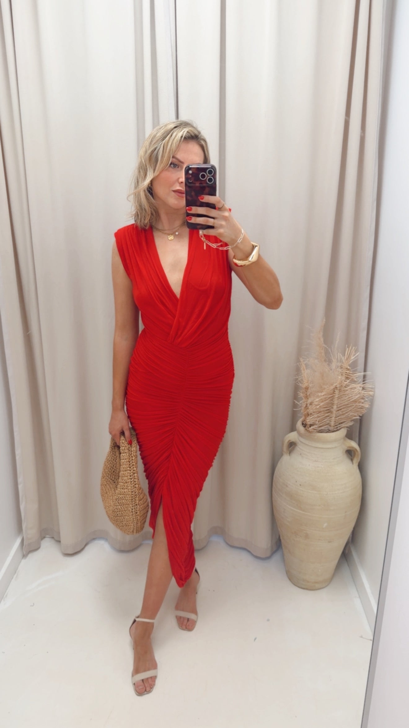RUCHED MESH SLEEVELESS HIGH-LOW DRESS (RED)