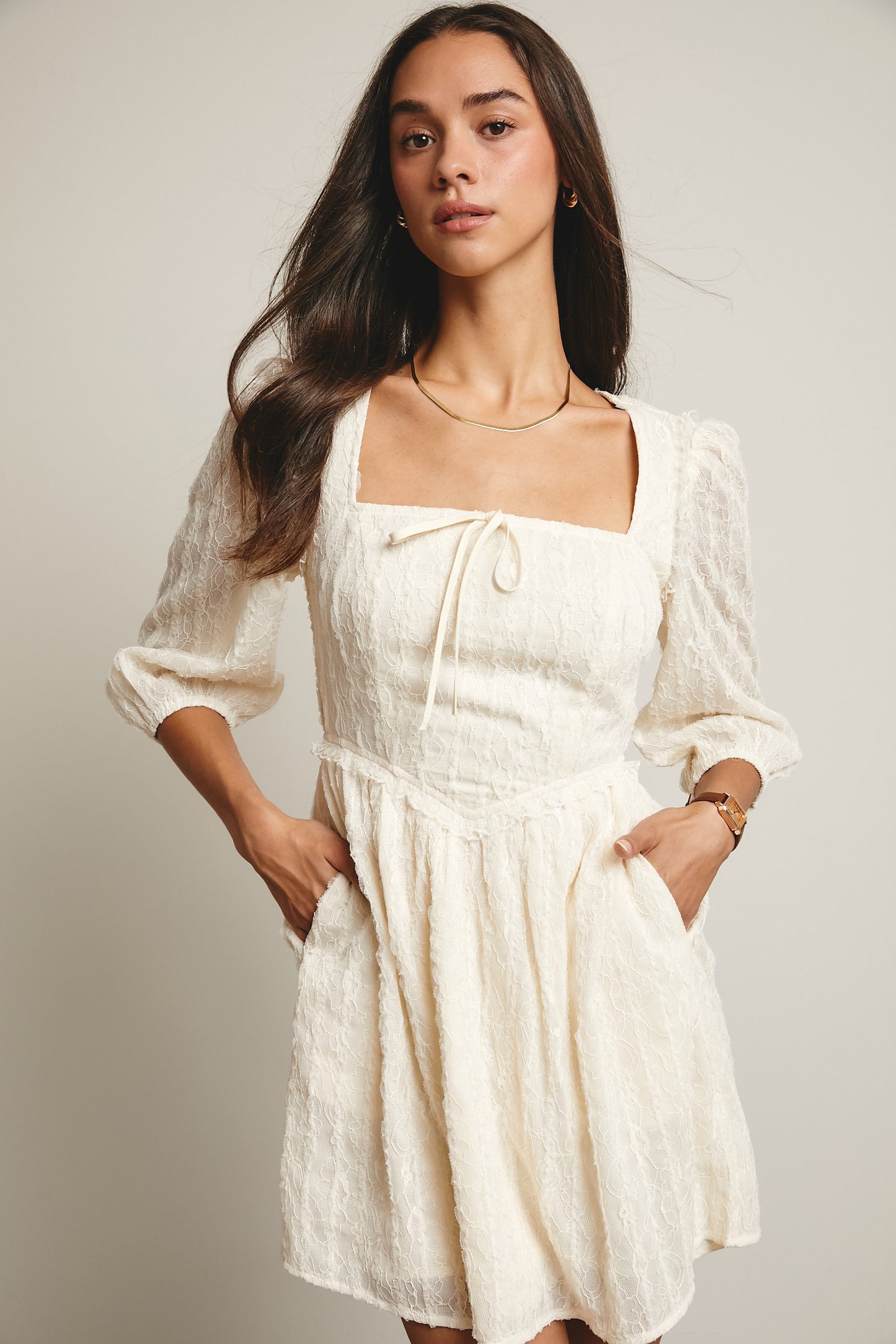 FIORA TEXTURED LACE DRESS (IVORY)