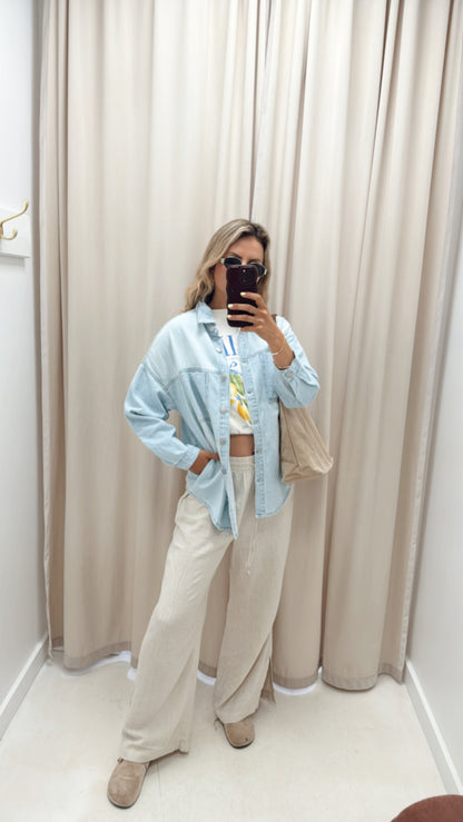 HOLLY DENIM SHACKET (LIGHT WASH)