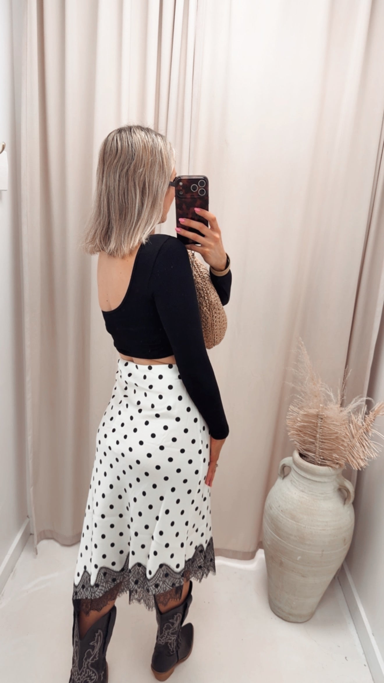 ONLBELLA SLANTED SATIN LACE SKIRT (2 COLOR OPTIONS)