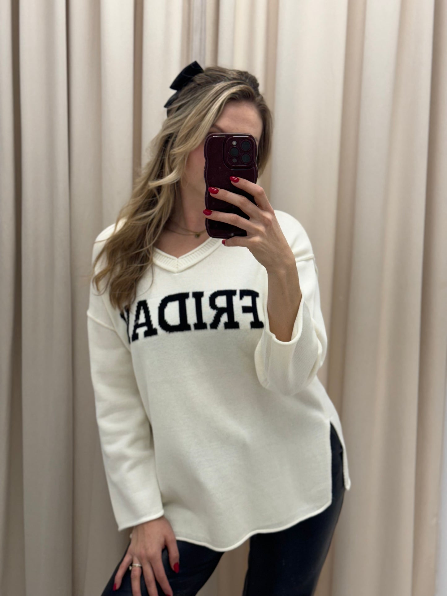 NEW FRIDAY SWEATER (IVORY)