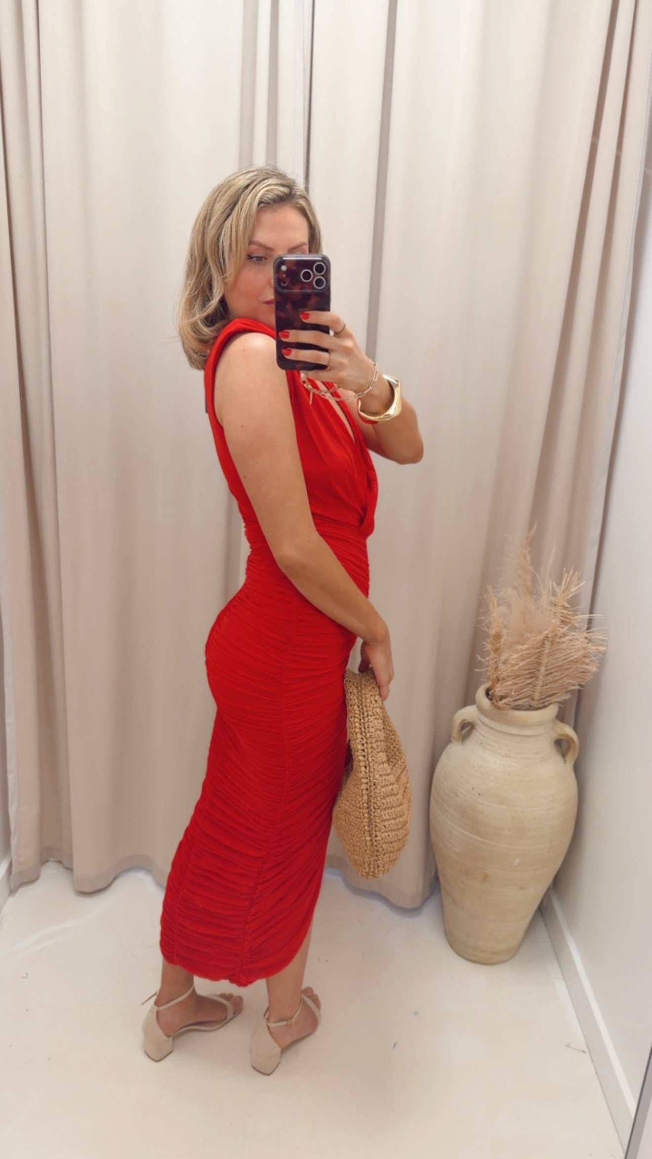 RUCHED MESH SLEEVELESS HIGH-LOW DRESS (RED)