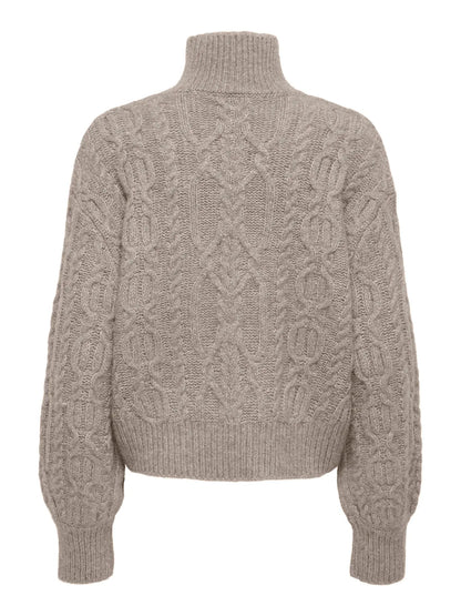 HILDE CABLE KNIT SHORT CABLE (BEIGE)