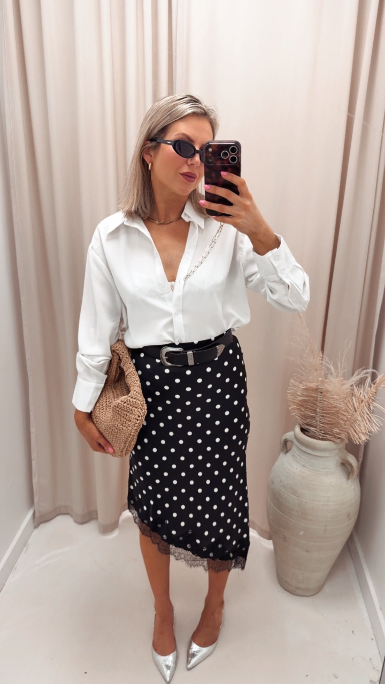 ONLBELLA SLANTED SATIN LACE SKIRT (2 COLOR OPTIONS)