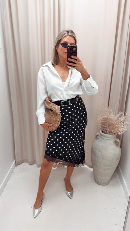 ONLBELLA SLANTED SATIN LACE SKIRT (2 COLOR OPTIONS)