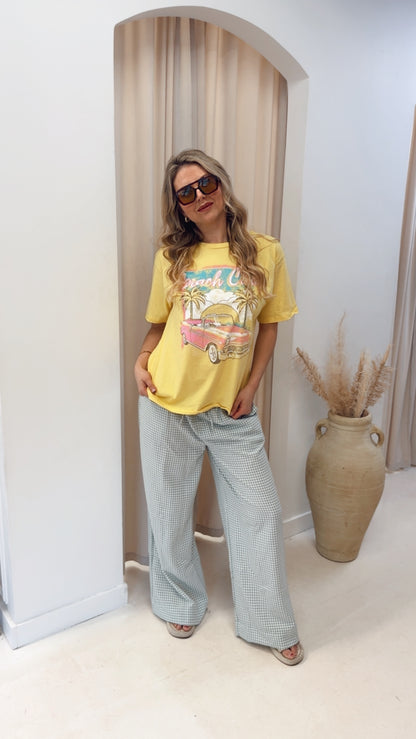 BEACH CLUB VINTAGE MUSCLE CAR GRAPHIC TEE