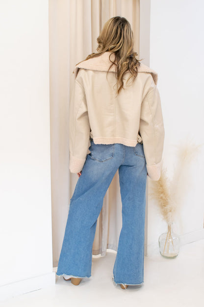 NYA FAUX LEATHER SHERPA JACKET  (SAND)