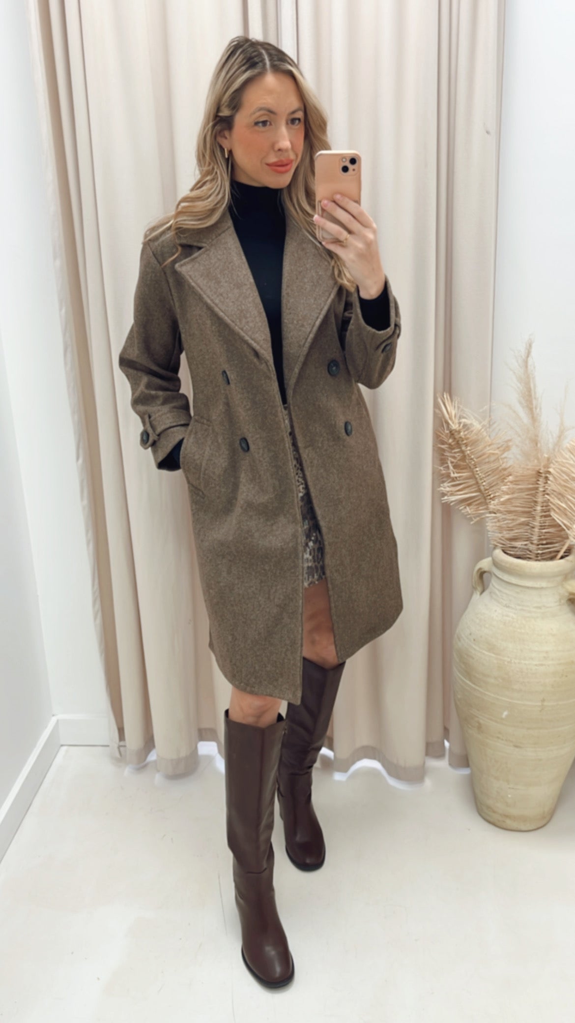 ANGELINA  DOUBLE BREASTED TIE WRAP  COAT (BROWN)