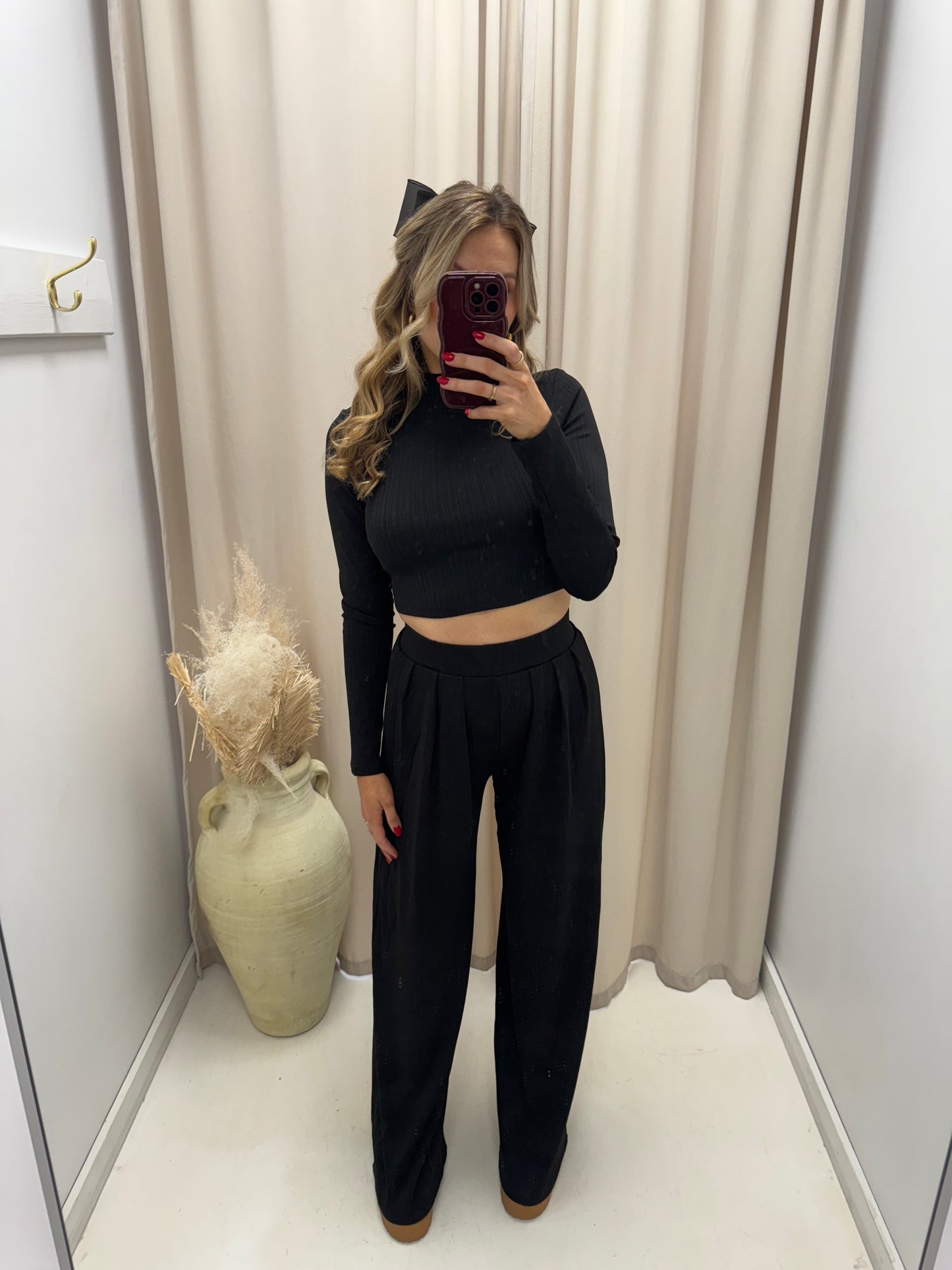 NEW TESSA TWO PIECE SET (BLACK)