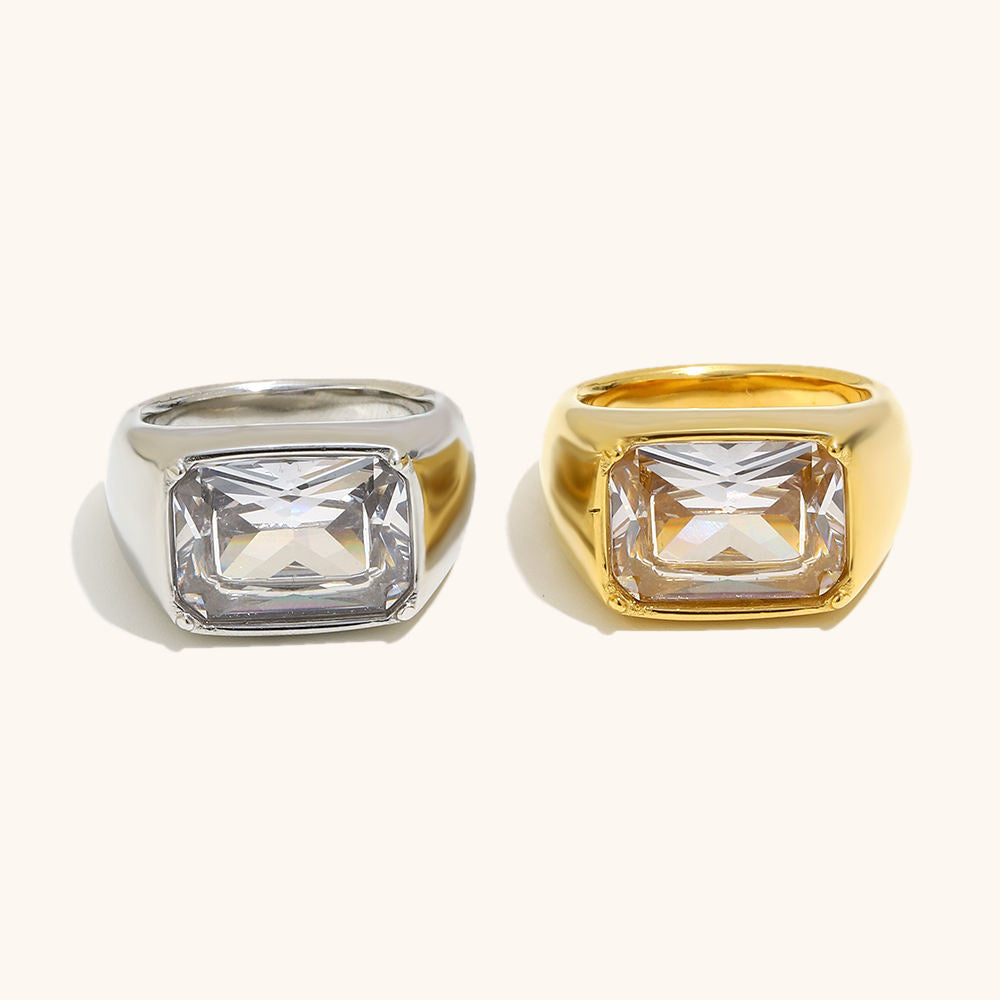 CRYSTAL GOLD RING | TARNISH RESISTENT