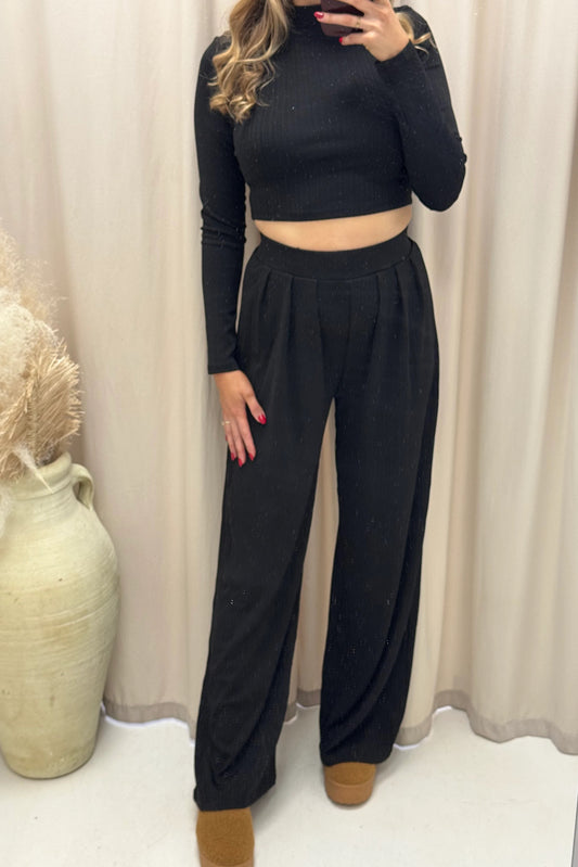 NEW TESSA TWO PIECE SET (BLACK)