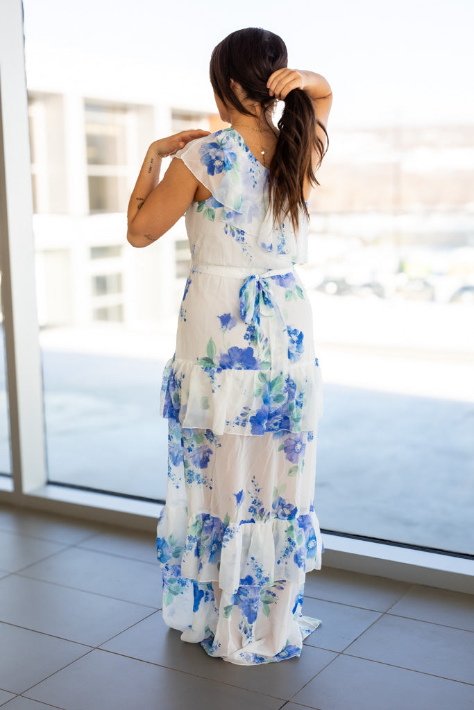 NEW ADELAIDE FLORAL MAXI (WHITE - BLUE)