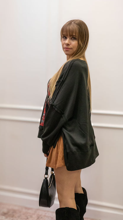 HOLLY JOLLY SWEATSHIRT (BLACK/RED PLAID)