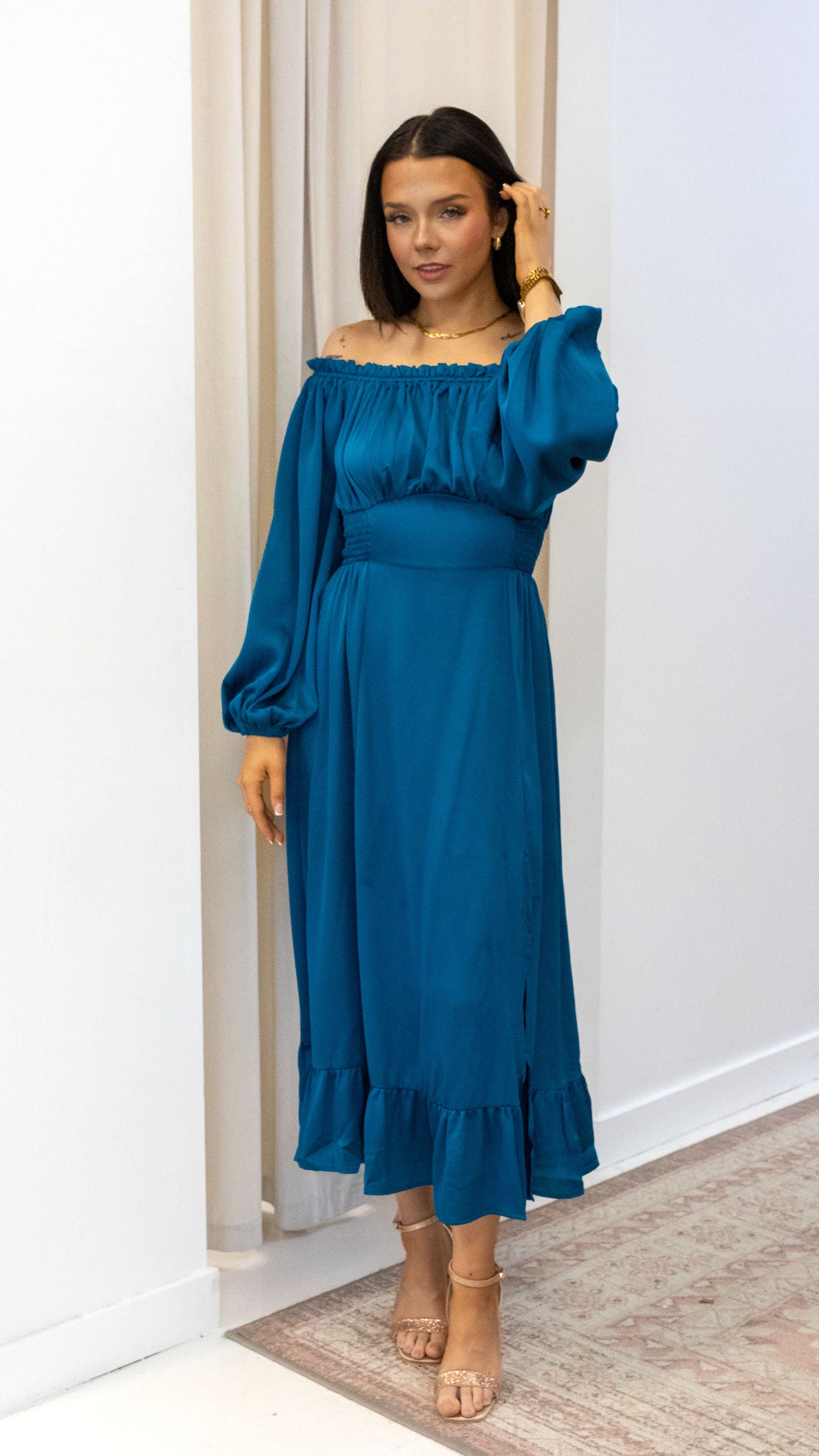 OFF SHOULDER SATIN LONG DRESS