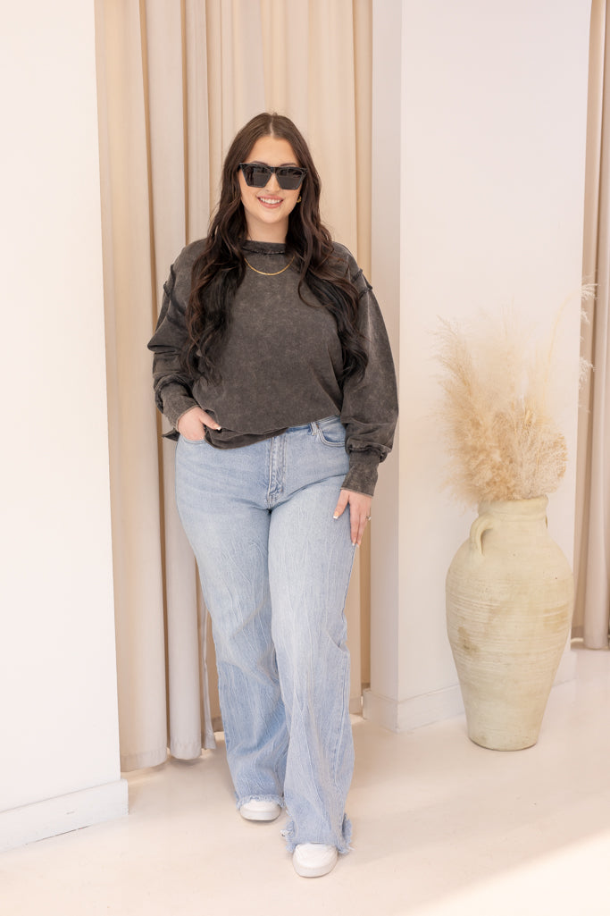 NEW OAKLEE ACID WASHED EXPOSED SEAM SWEATSHIRT (ASH BLACK)