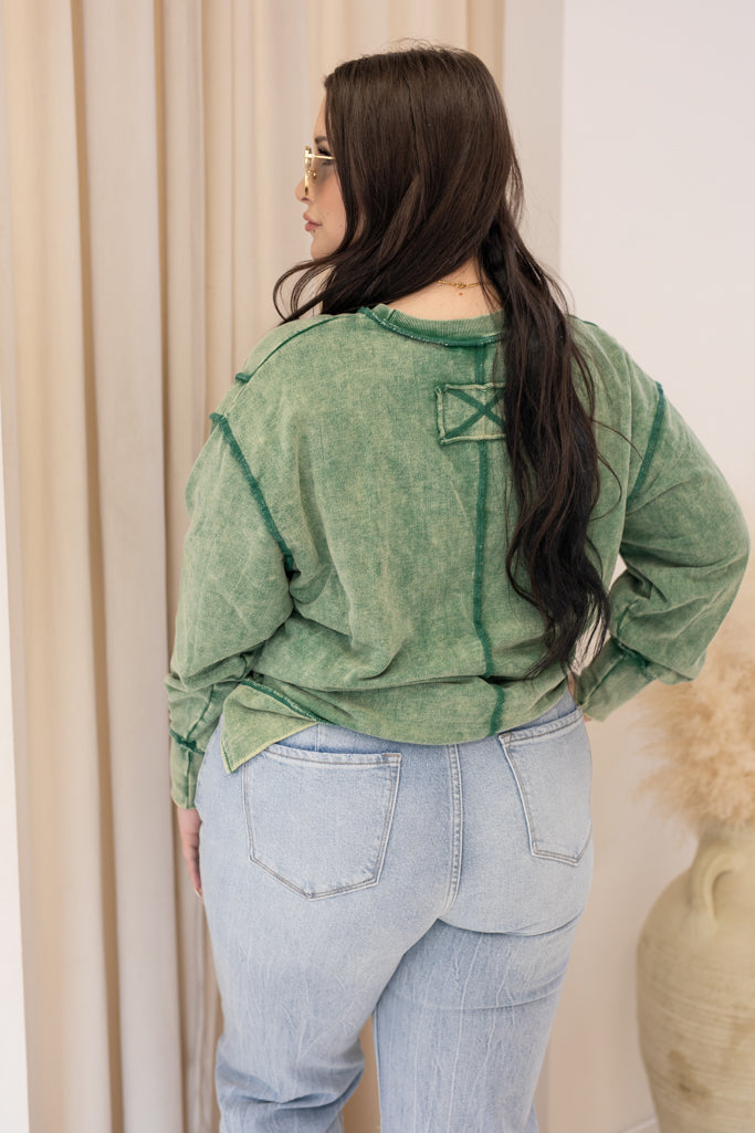 NEW OAKLEE ACID WASHED EXPOSED SEAM SWEATSHIRT (DK GREEN)