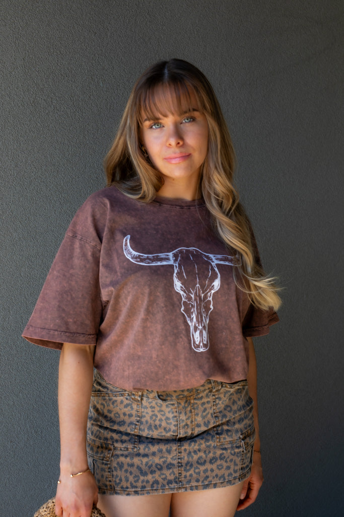 NEW ZARA GRAPHIC BULL T-SHIRT  (BROWN)
