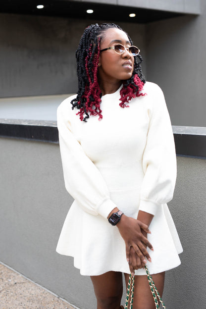 GENIVEVE FIT &amp; FLARE SWEATER DRESS | IVORY | (BEST SELLER)