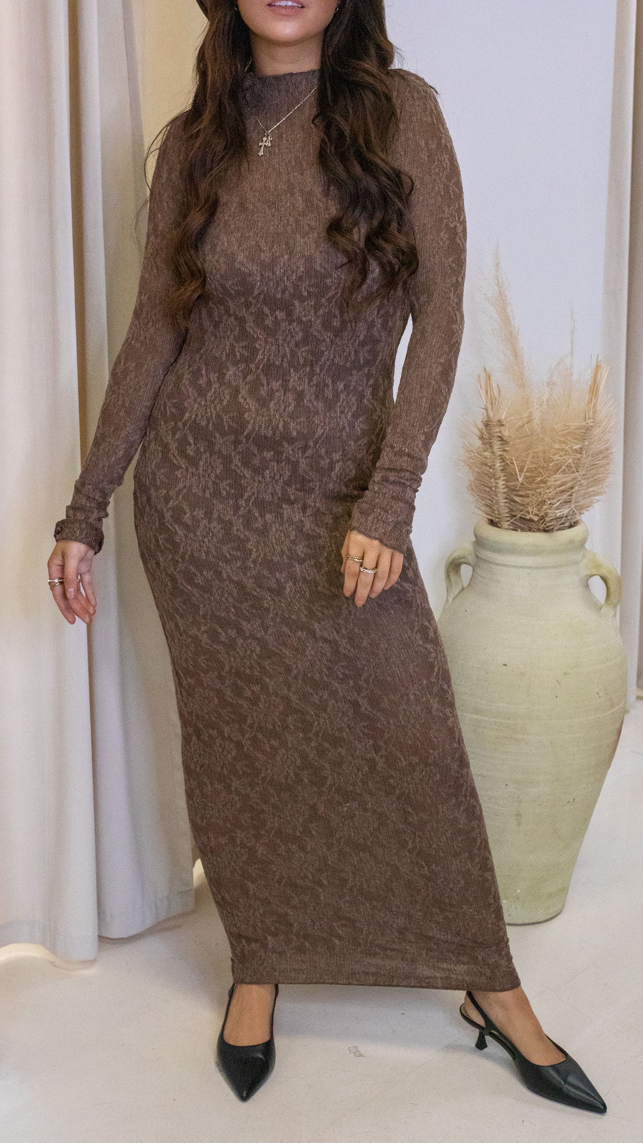 SRIELLA LACE MAXI DRESS (BROWN)