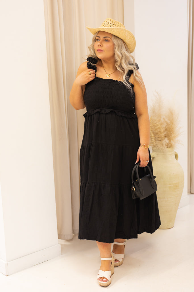NEW KIMBERLY RUFFLED MIDI DRESS | + CURVY (BLACK) VELENZIA NEW KIMBERLY RUFFLED MIDI DRESS | + CURVY (BLACK) VELENZIA