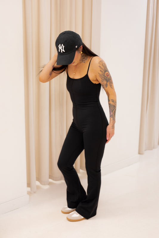 NEW BILLIE FLARED JUMPSUIT (BLACK)