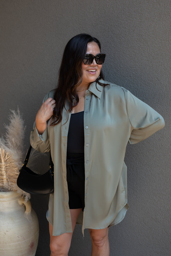 NEW AURILLIA SATIN BLOUSE (LIGHT OLIVE)