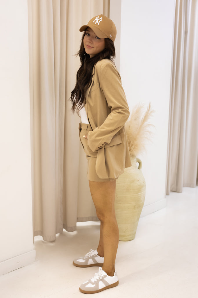 NEW BEAU BLAZER (NUDE)