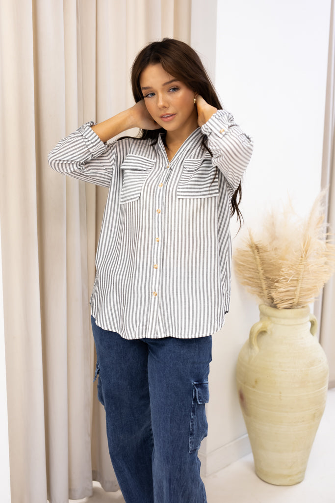 NEW OLIVIA PINSTRIPE BLOUSE (WHITE/GREY)