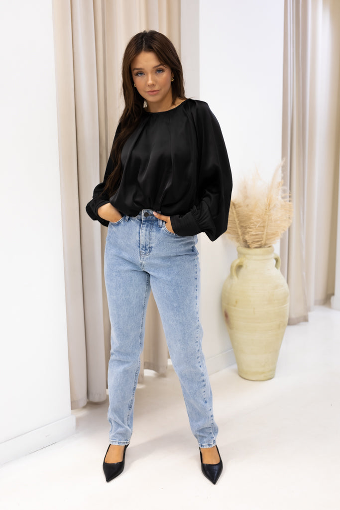 NEW STORMI SATIN BLOUSE (BLACK)