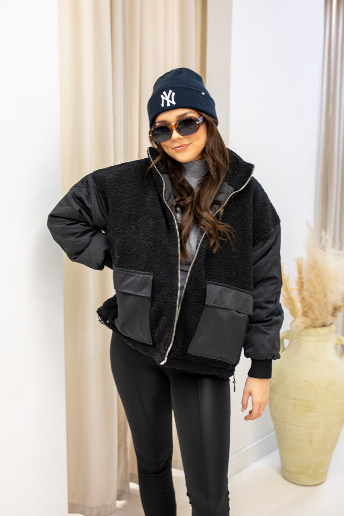 NEW DAKOTA REVERSIBLE PUFFER JACKET (BEST SELLER)