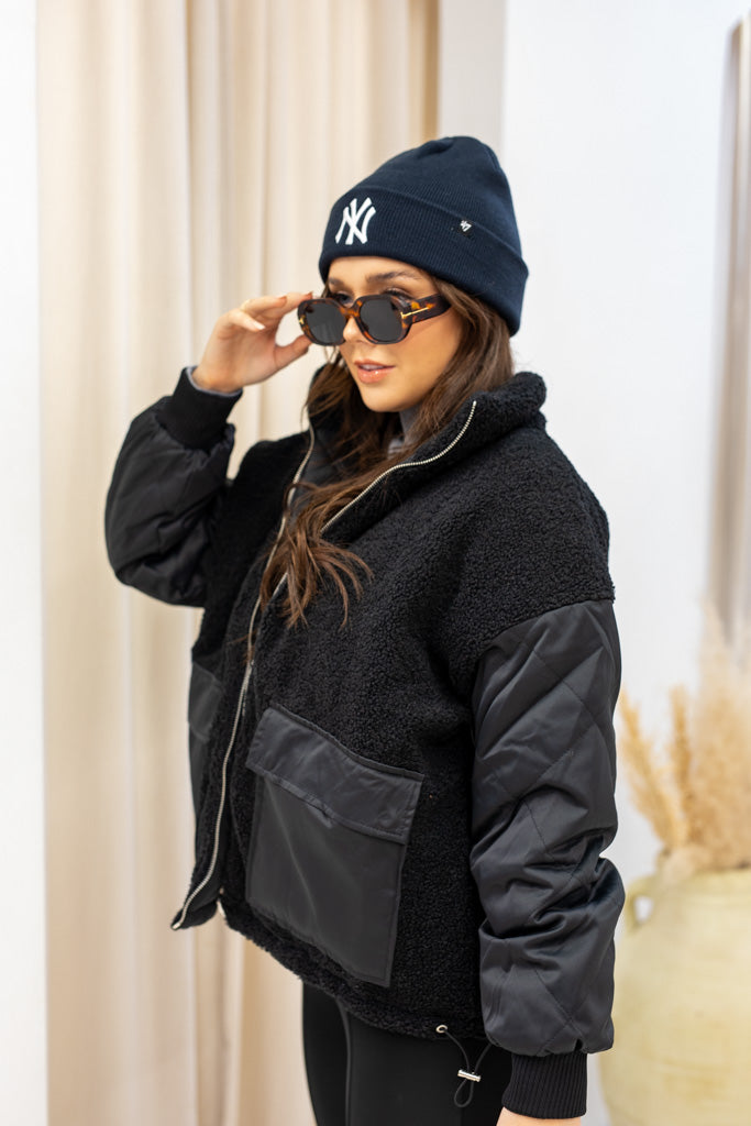 NEW DAKOTA REVERSIBLE PUFFER JACKET (BEST SELLER)