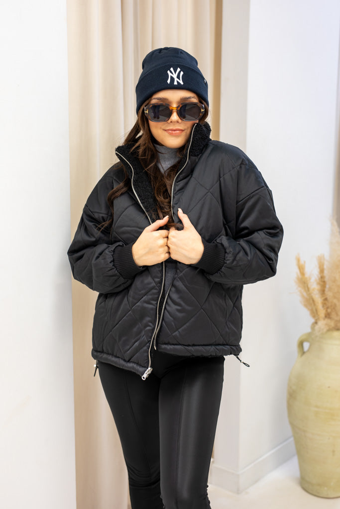 NEW DAKOTA REVERSIBLE PUFFER JACKET (BEST SELLER)